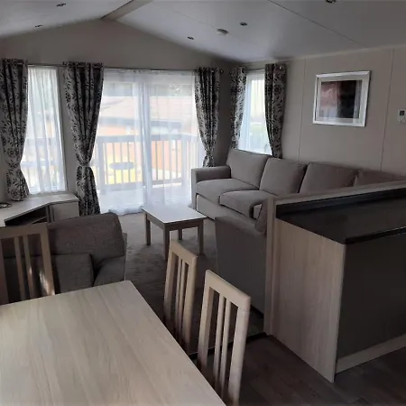 Ag 26 - 2 Bedroom Lodge